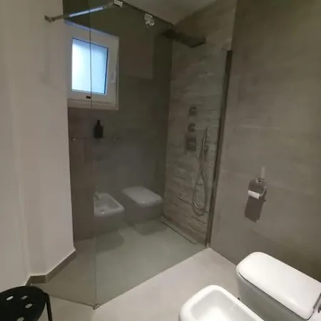 Del Tribunale * Bari